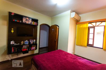 Casa à venda com 264m², 3 quartos e 4 vagas Casa à venda com 264m², 3 quartos e 4 vagasSuíte 1