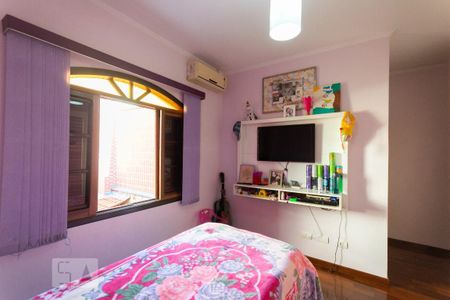 Casa à venda com 264m², 3 quartos e 4 vagas Casa à venda com 264m², 3 quartos e 4 vagasSuíte 2