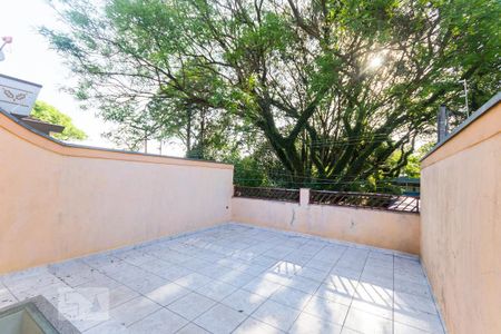 Casa à venda com 264m², 3 quartos e 4 vagas Casa à venda com 264m², 3 quartos e 4 vagasSacada