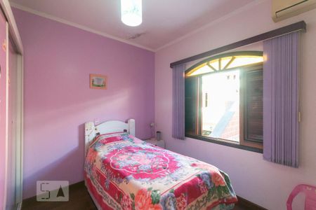 Casa à venda com 264m², 3 quartos e 4 vagas Casa à venda com 264m², 3 quartos e 4 vagasSuíte 2