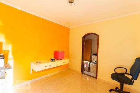 Casa à venda com 264m², 3 quartos e 4 vagas Casa à venda com 264m², 3 quartos e 4 vagasQuarto da edícula