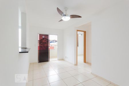 Sala de apartamento para alugar com 2 quartos, 49m² em Pechincha, Rio de Janeiro