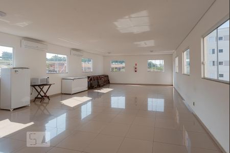Apartamento para alugar com 45m², 1 quarto e 1 vaga Apartamento para alugar com 45m², 1 quarto e 1 vagaÁrea comum - Salão de festas