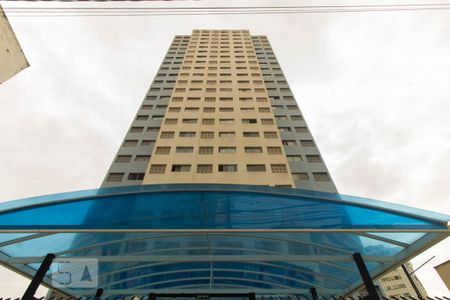 Apartamento à venda com 34m², 1 quarto e 1 vagaFachada