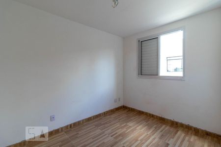 Quarto 1 de apartamento para alugar com 2 quartos, 42m² em Jardim Íris, São Paulo