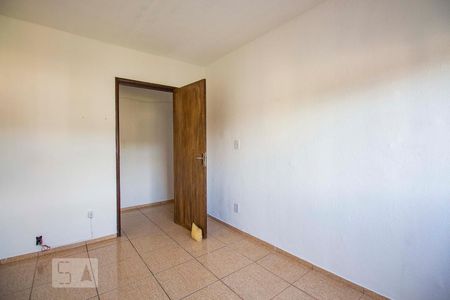 Quarto 1 de apartamento para alugar com 2 quartos, 48m² em Jardim Itu, Porto Alegre