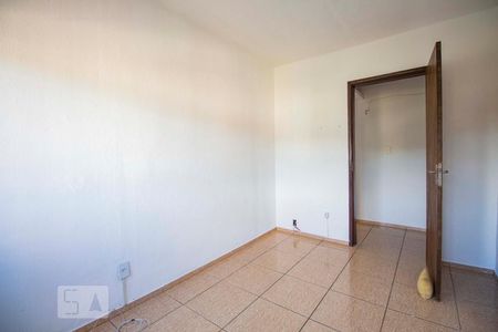 Quarto 1 de apartamento para alugar com 2 quartos, 48m² em Jardim Itu, Porto Alegre
