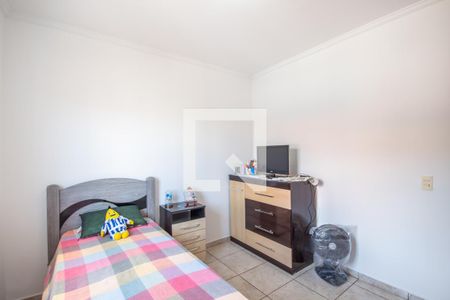 Casa à venda com 200m², 4 quartos e 3 vagas Casa à venda com 200m², 4 quartos e 3 vagasQuarto 2