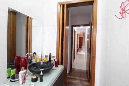 Apartamento à venda com 48m², 2 quartos e 1 vagaBanheiro suíte 1