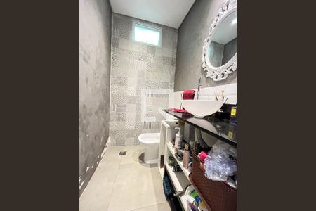 Lavabo de casa à venda com 2 quartos, 176m² em Saúde, São Paulo