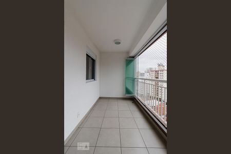 Apartamento à venda com 35m², 1 quarto e sem vaga Apartamento à venda com 35m², 1 quarto e sem vagaSacada/Área de Serviço