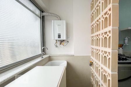 Área de serviço de apartamento para alugar com 1 quarto, 60m² em Pinheiros, São Paulo