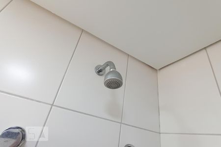 Apartamento à venda com 58m², 2 quartos e 1 vagaDetalhe banheiro da suíte - Chuveiro