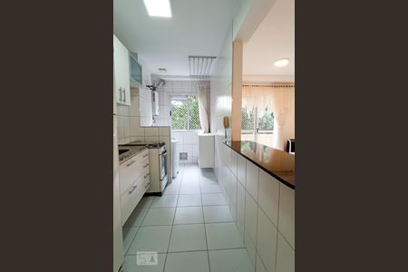 Apartamento à venda com 58m², 2 quartos e 1 vagaCozinha e área de serviço