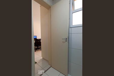 Apartamento à venda com 58m², 2 quartos e 1 vagaBanheiro da suíte