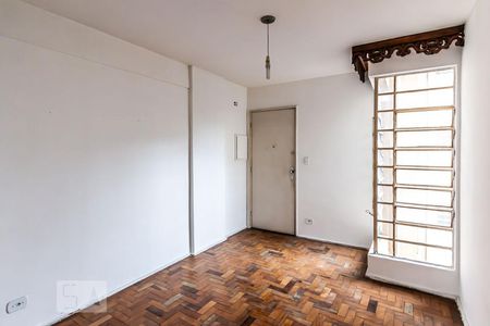 Sala de apartamento para alugar com 2 quartos, 75m² em Bela Vista, São Paulo