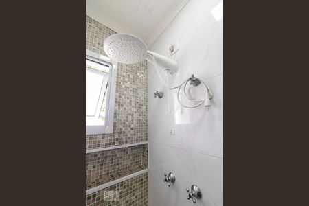 Apartamento à venda com 105m², 2 quartos e 1 vaga Apartamento à venda com 105m², 2 quartos e 1 vagaBanheiro da Suíte