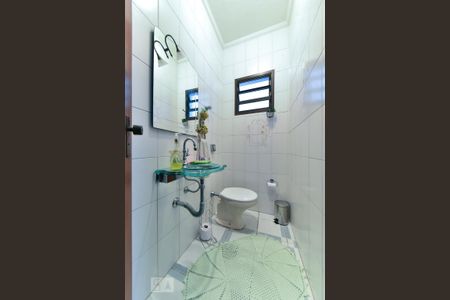 Casa para alugar com 200m², 3 quartos e 3 vagasLavabo