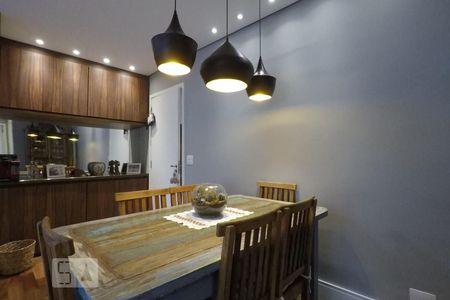 Apartamento para alugar com 67m², 2 quartos e 1 vagaSala