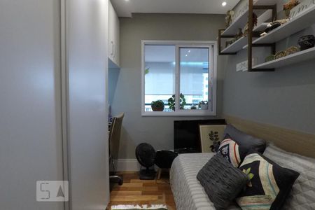 Apartamento para alugar com 67m², 2 quartos e 1 vagaQuarto / Office