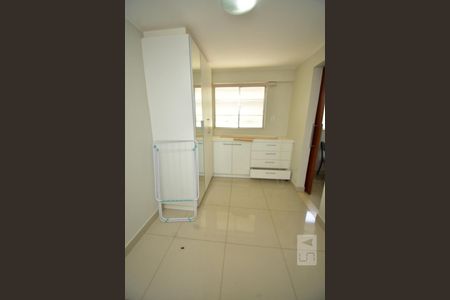 Quarto de apartamento para alugar com 1 quarto, 30m² em Quadras Econômicas Lúcio Costa (guará), Brasília
