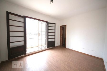 Casa para alugar com 240m², 3 quartos e 2 vagasQuarto 1