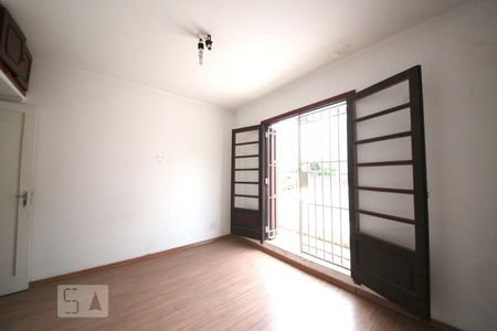 Casa para alugar com 240m², 3 quartos e 2 vagasQuarto 1