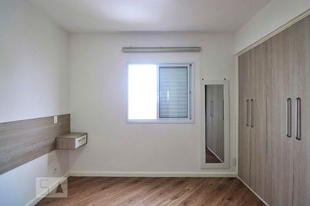 Quarto Suíte de apartamento para alugar com 3 quartos, 77m² em Campestre, Santo André
