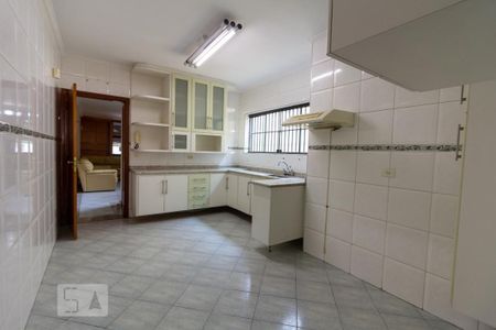 Casa à venda com 250m², 4 quartos e 3 vagas Casa à venda com 250m², 4 quartos e 3 vagasCozinha
