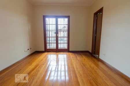 Casa à venda com 250m², 4 quartos e 3 vagas Casa à venda com 250m², 4 quartos e 3 vagasQuarto Suíte 1