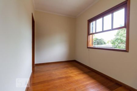 Casa à venda com 250m², 4 quartos e 3 vagas Casa à venda com 250m², 4 quartos e 3 vagasQuarto 3