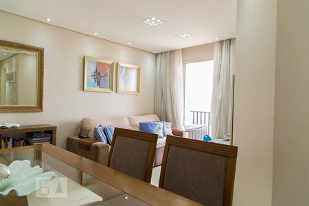 Apartamento à venda com 60m², 2 quartos e 1 vagaSala