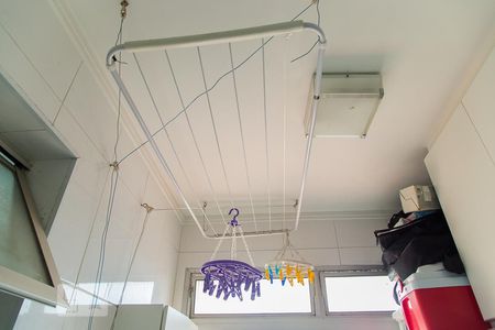 Apartamento à venda com 60m², 2 quartos e 1 vagaÁrea de serviço - Varal