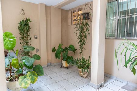 Casa à venda com 712m², 6 quartos e 4 vagas Casa à venda com 712m², 6 quartos e 4 vagasÁrea comum