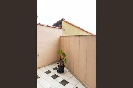 Casa à venda com 712m², 6 quartos e 4 vagas Casa à venda com 712m², 6 quartos e 4 vagasVaranda da suíte 1