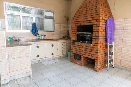 Casa à venda com 712m², 6 quartos e 4 vagas Casa à venda com 712m², 6 quartos e 4 vagasÁrea de lazer