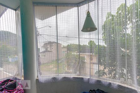 Casa de condomínio à venda com 355m², 4 quartos e 2 vagas Casa de condomínio à venda com 355m², 4 quartos e 2 vagasSuíte 2