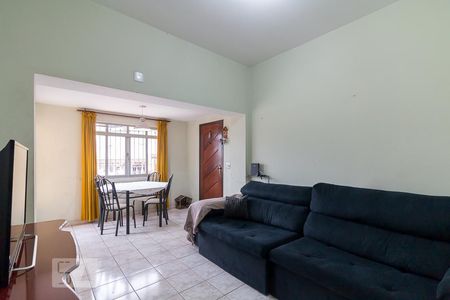 Sala de casa para alugar com 3 quartos, 240m² em Jardim Flor da Montanha, Guarulhos