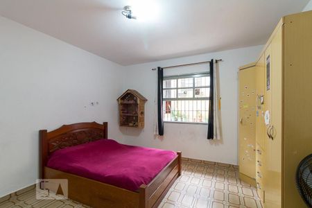 Quarto 3 de casa para alugar com 3 quartos, 240m² em Jardim Flor da Montanha, Guarulhos
