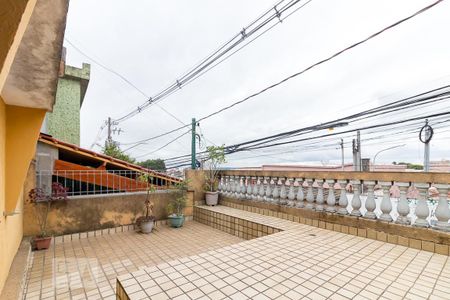 Casa à venda com 240m², 3 quartos e 2 vagasTerraço