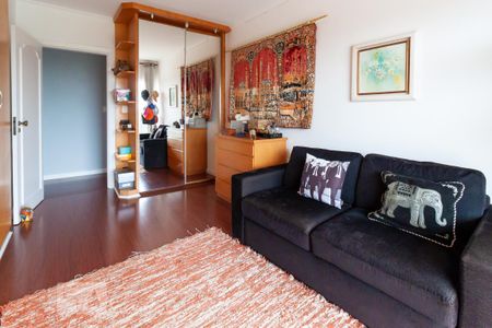 Quarto de casa de condomínio à venda com 4 quartos, 500m² em Parque dos Principes, São Paulo