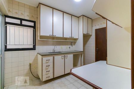 Apartamento para alugar com 99m², 3 quartos e 1 vagaCozinha