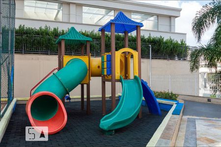 Apartamento para alugar com 67m², 3 quartos e 1 vagaPlayground