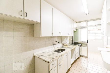 Apartamento para alugar com 67m², 3 quartos e 1 vagaCozinha