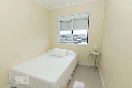 Quarto 2 de apartamento à venda com 3 quartos, 77m² em Vila Ipiranga, Porto Alegre