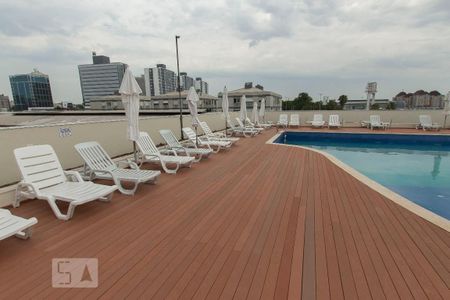 Apartamento à venda com 77m², 3 quartos e 1 vagaÁrea comum - Piscina