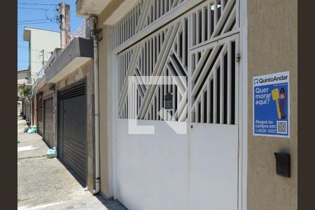 Casa à venda com 170m², 3 quartos e 2 vagasFachada