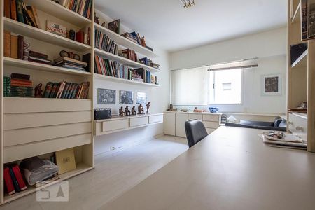 Apartamento para alugar com 260m², 4 quartos e 2 vagasQuarto 3