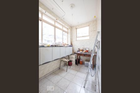 Apartamento para alugar com 260m², 4 quartos e 2 vagasÁrea de Serviço