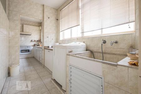 Apartamento para alugar com 260m², 4 quartos e 2 vagasÁrea de Serviço